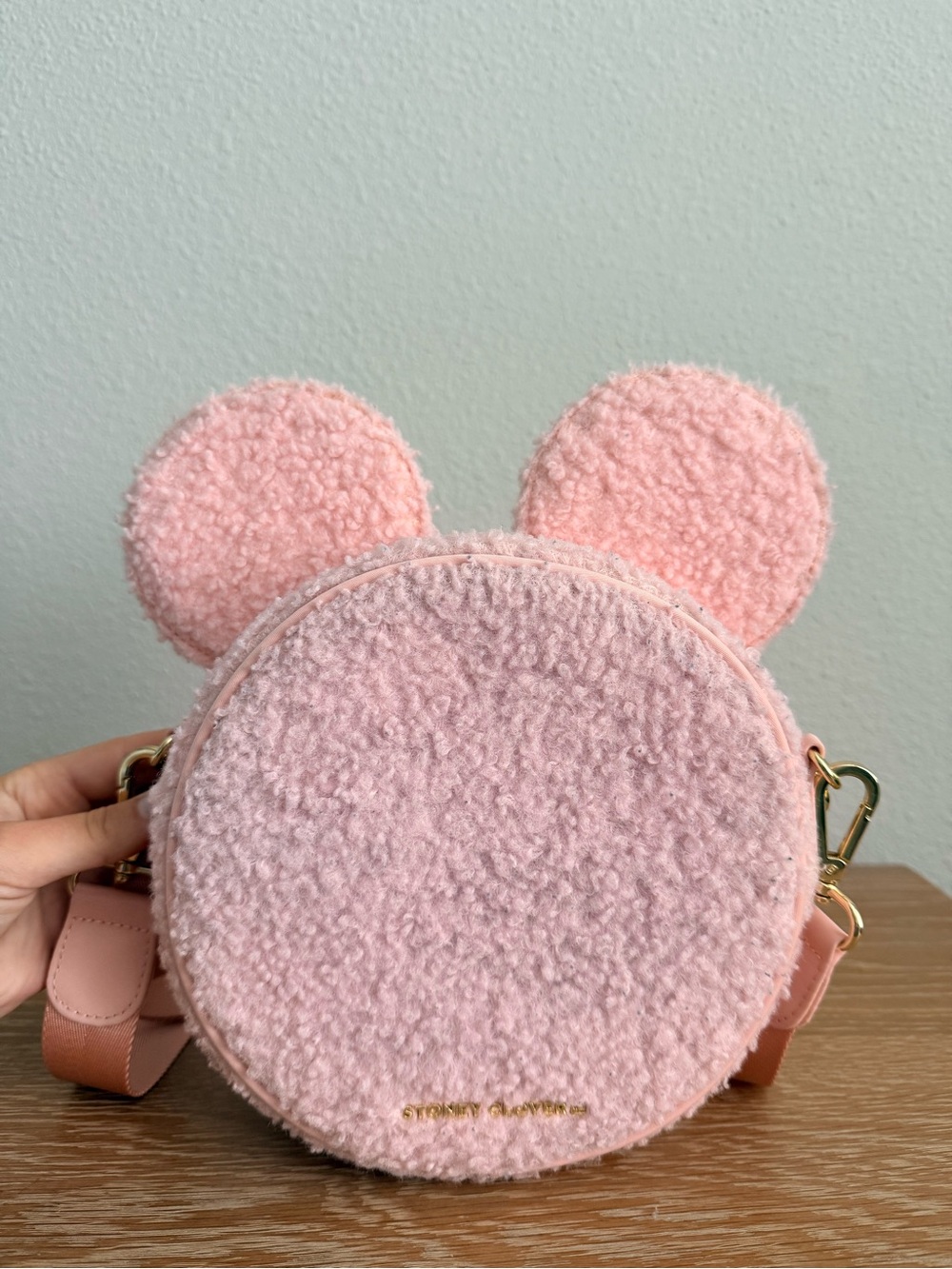 Stoney Clover Lane x Disney Sherpa crossbody bag - Picture 2 of 8